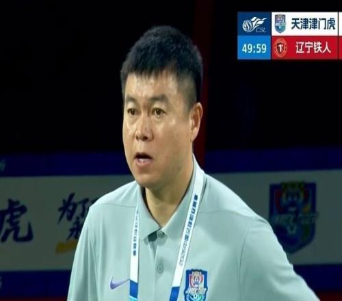 于根伟：外援中卫科尔多瓦表现非常棒，全队应该给他送上掌声
