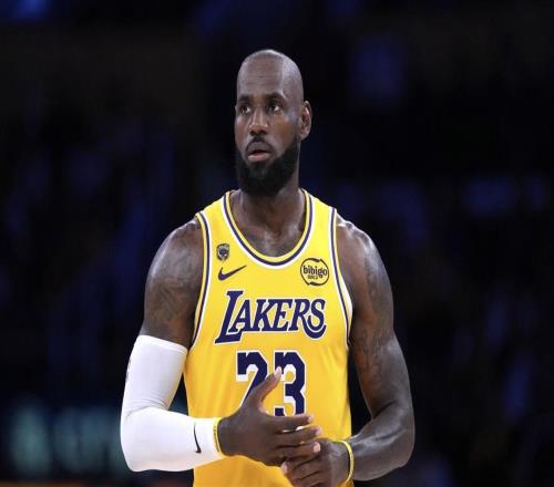 NBA最新消息！名记：詹姆斯将签约骑士！本周将会公布