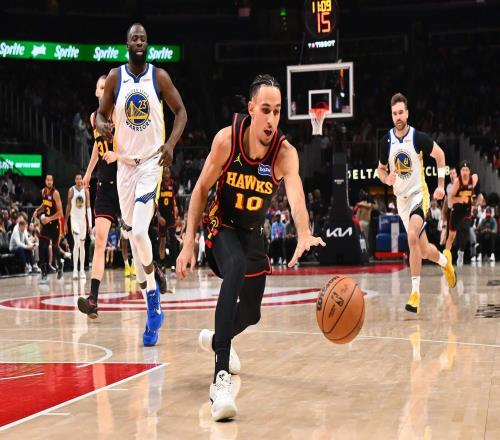 2024届NBA状元被老鹰交易至独行侠，第二年就被母队放弃，里萨谢会是下一个本内特吗