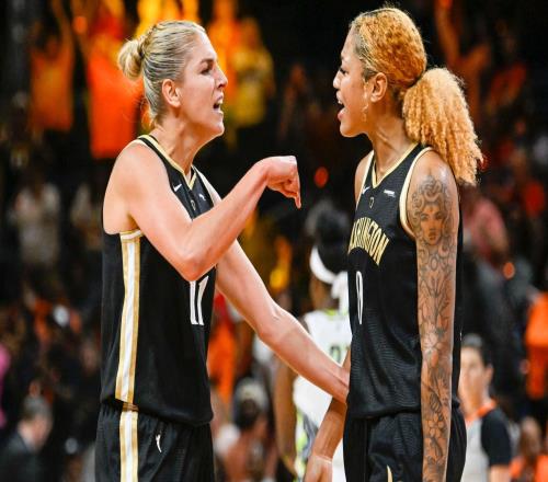WNBA全明星改制：传奇+现役+高中生组队，奖金细节曝光