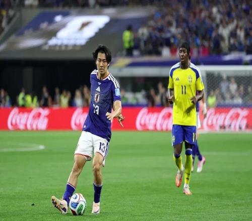 埃弗顿想买他29场14球的日本国脚标价2500万，值不值