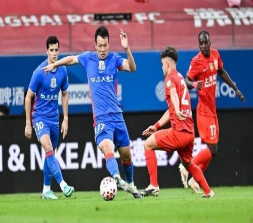 【中超】李新翔莱昂纳多破门海港赢下德比2比0申花