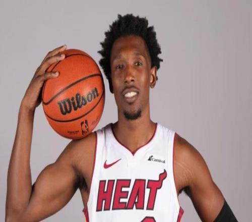 约什理查德森宣布退役：结束十年NBA生涯单场37+8三分打爆库里