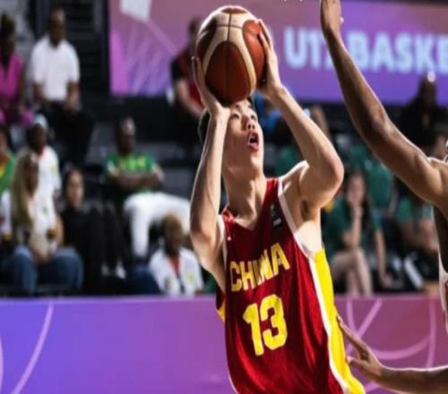 中国U18男篮双杀韩国东大张懿赵杰复出首秀18分钟20分最高