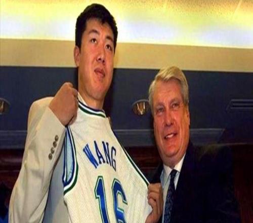 从王治郅到中国NBA第一人！老尼尔森去世，这段往事值得再讲一次