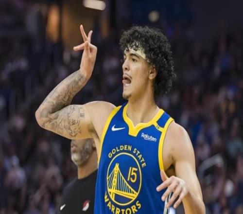 别犹豫！勇士大洗牌！美媒点名7人！别耽误库里了！