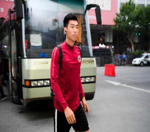 陈涛胆子真大！本轮刚让冯伯元踢陕西队首发，就直接激活这位锋霸