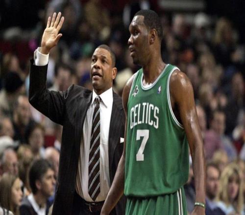 未夺冠却改变NBA：丹东尼携七秒进攻入选名人堂