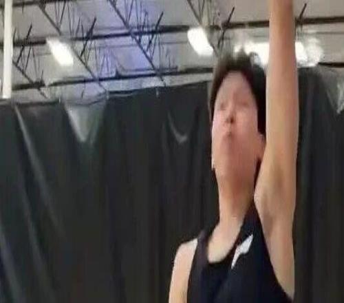 杨瀚森今晚归队！三个词总结夏季特训，就是...