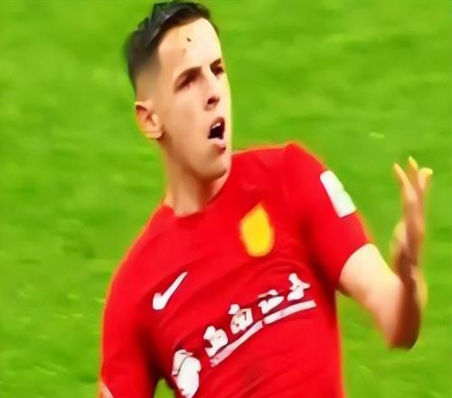 8场0球！罗马尼亚王牌外援状态断崖式下滑，赛季末恐遭中超退货
