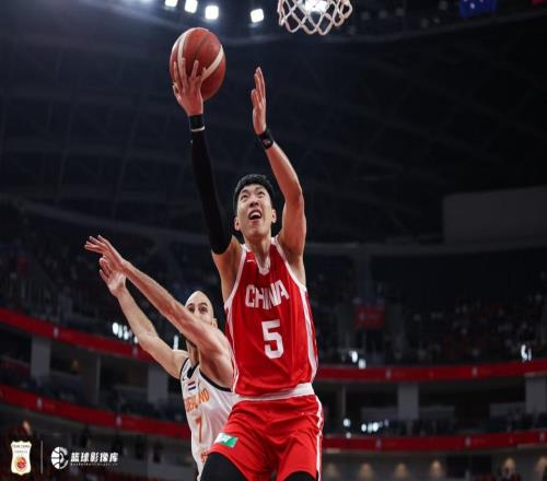 篮板狂丢！三分哑火！中国男篮不敌新西兰，世预赛悬了