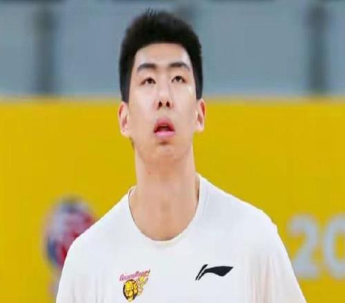 租借合同解除！徐昕全力冲击海外联赛，目标NCAA