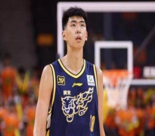 徐昕即将归队，广东队酝酿2换2大交易，新赛季目标4强