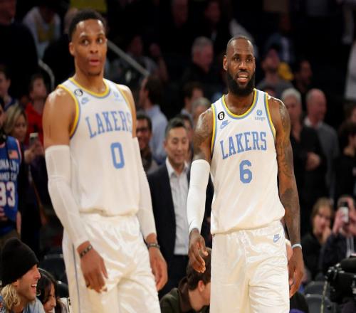 NBA近20年谁被骂得最惨美媒列TOP20名单：詹姆斯高居第1威少第2