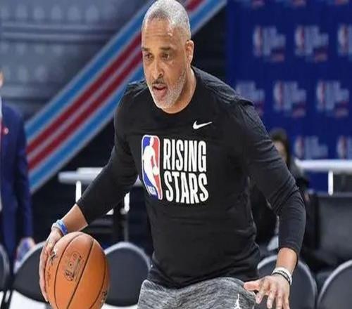 轰动NBA！三冠王加盟来投！76人豪赌“四巨头”，再次联手詹姆斯