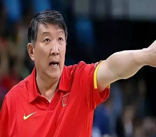 张子宇也不行了中国女篮76比88不敌意大利，病根根本不在战术上