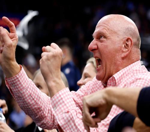 美媒更新NBA10大最富老板！鲍尔默1450亿断档第1，火箭老板升第7