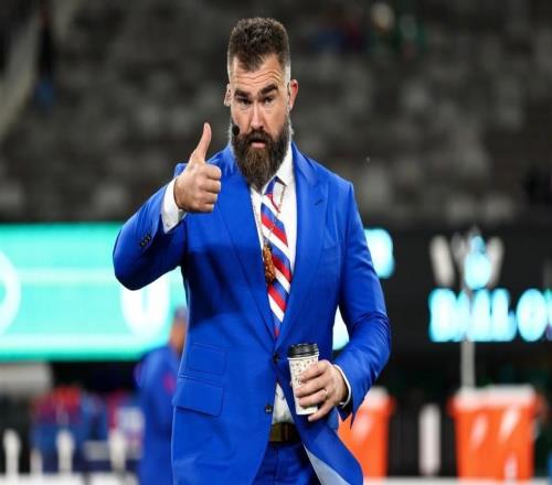 杰森凯尔西放弃执教生涯，为陪四个孩子选择ESPN解说新角色