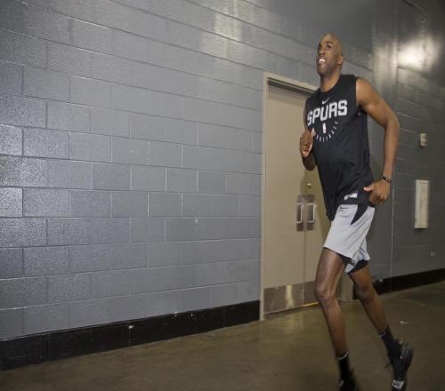 公牛聘请前NBA球员庞德克斯特出任G联盟风城公牛主帅