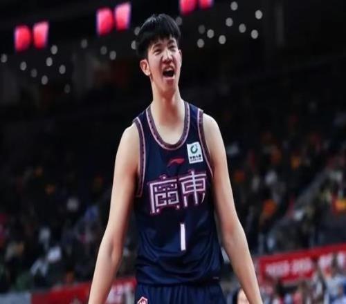广东天赋猛男转会倒计时曝21岁前锋黄明依代表吉林出战热身赛