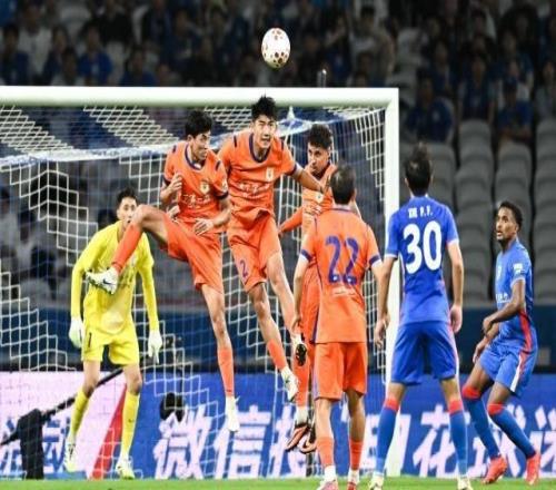 【中超】买乌郎闪电破门克雷桑点射申花2比3泰山