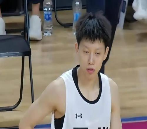 决赛0分3失误！宫鲁鸣这次真没走眼25岁控卫昙花一现难配女篮1队