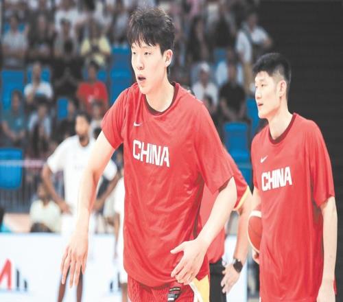 今晚，中国男篮迎世预赛关键一战