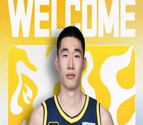 CBA：广东男篮注册徐昕，广东男篮压哨签约内线球员，黄明依3年B类合同留队，山东男篮敲定内线第二大外援