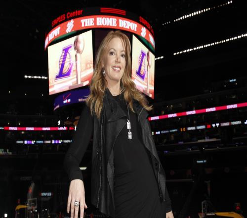 770亿美金涌入NBA，但球迷正在被抛弃