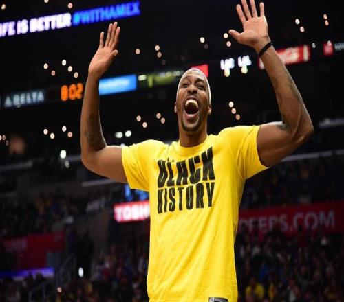 霍华德坦言：NBA的政治和商业让人心累，球员只能取悦球队