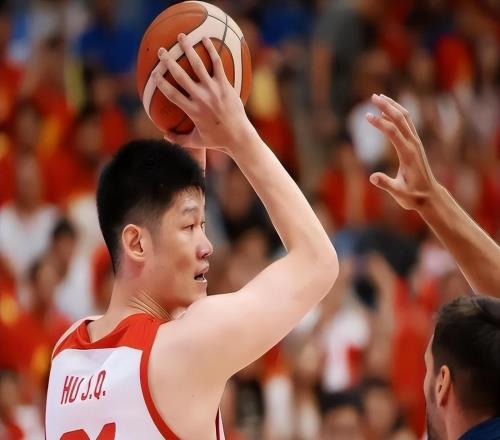 亚运会迎变数！杨瀚森被“放弃”，郭士强大胆换血，谁来撑起禁区