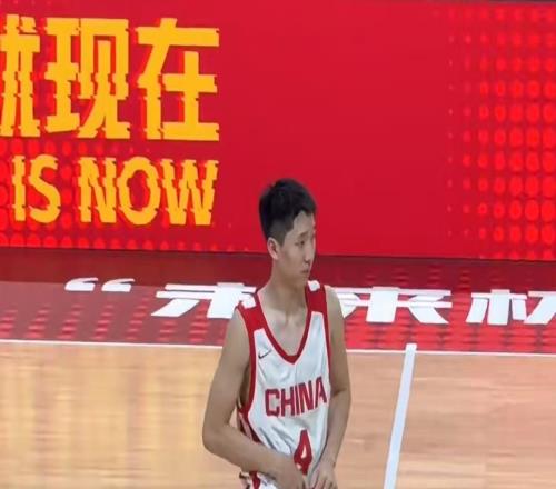 首个世界级后卫广东小将打爆美高五星，已被NBA球探看中