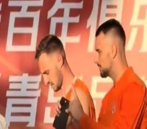 记者：海牛队两名塞尔维亚外援本周六能否复出目前仍是未知数