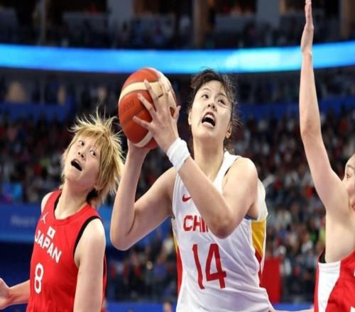 中国女篮深夜再遭打击！李月汝确认无缘世界杯：篮协这波操作太糊涂了