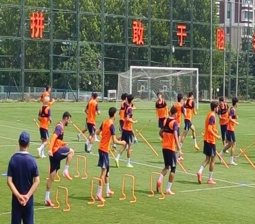 中超联赛只剩五轮，泰山有何目标唐田：考察哪些人更适合球队未来