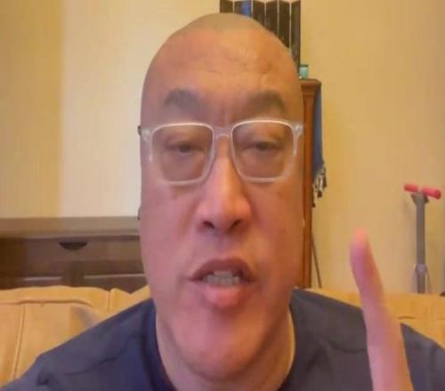 5年2.08亿锁死23岁核心，马健评火箭这波操作：A级