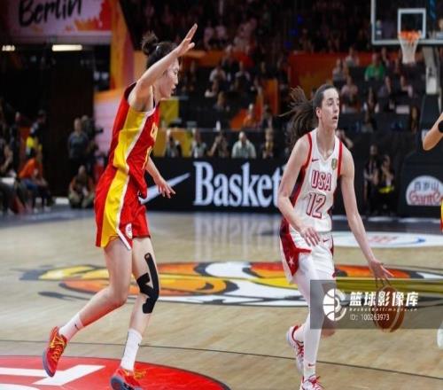61比94不敌美国，中国女篮姑娘们拼尽全力