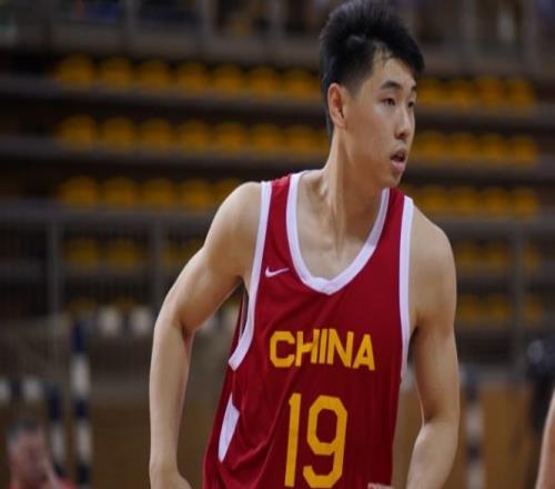 亚运会中国篮球最终名单：胡金秋张子宇领衔杨瀚森贺希宁李月汝缺席