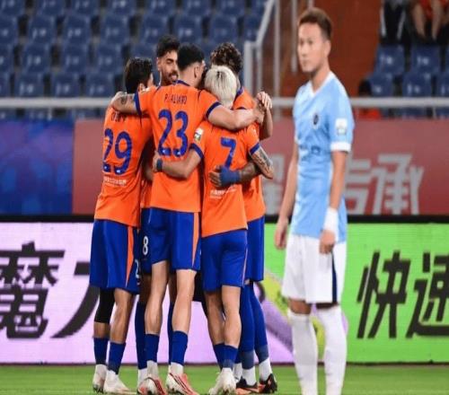 泰山队1比1主场逼平深圳说明一点：昔日豪门已沦落为中超二流