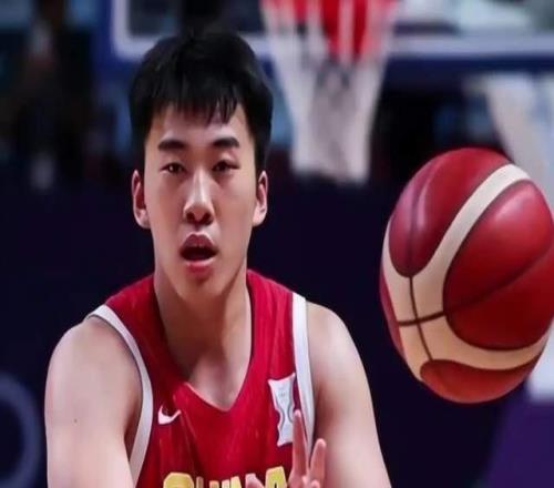 还能这样操作国手王俊杰签约香港金牛，绕开CBA选秀，开创先河