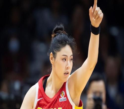 破案了！赢球却狼狈不堪，名宿一针见血点出中国女篮阵容最大短板