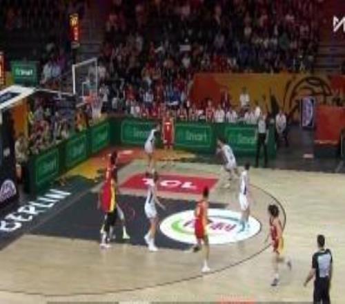 韩旭19+10杨舒予15+5，中国女篮20分大胜意大利