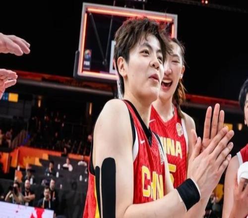 女篮大胜意大利有多燃热身赛2次交手净负36分上一战仅输美国3分