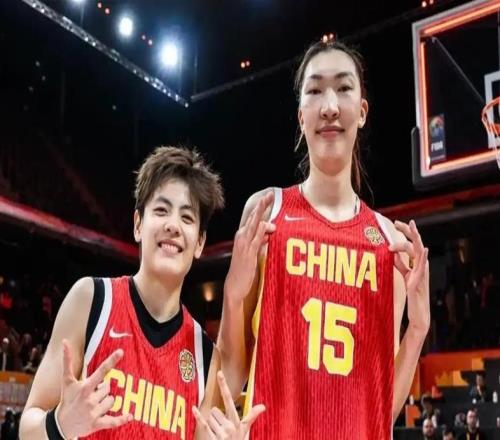 杨舒予韩旭继续发威，20分大胜意大利队，中国女篮打出新周期最佳一战