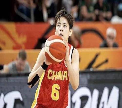 闯进八强！中国女篮7572力克波多黎各，赛后球员评分：2人满分，4人及格，5人糟糕