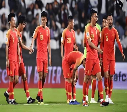 布尼亚明本赛季原本要踢中乙，如今却在中超爆发，直接进国足