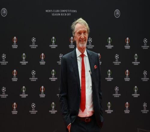 衣袖赞助合同价值创新高，英媒：曼联三举措年增收六千万英镑