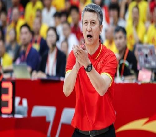 CCTV5直播！中国男篮VS巴林，郭士强拒绝爆冷，王俊杰对位桑普森