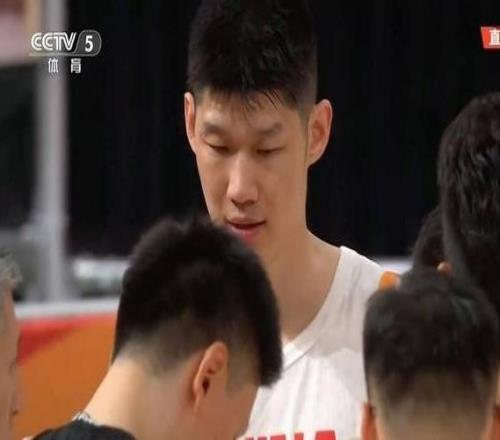 中国男篮亚运首秀轻取哈萨克斯坦新面孔表现亮眼