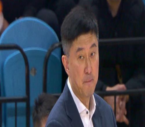 马晨菲回应网友：儿子的进步靠自己，与杜锋没有关系